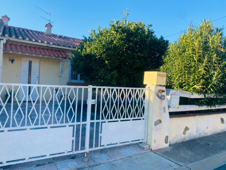 Bages   Maison de plain-pied lumineuse avec véranda et jardin sans vis-à-vis