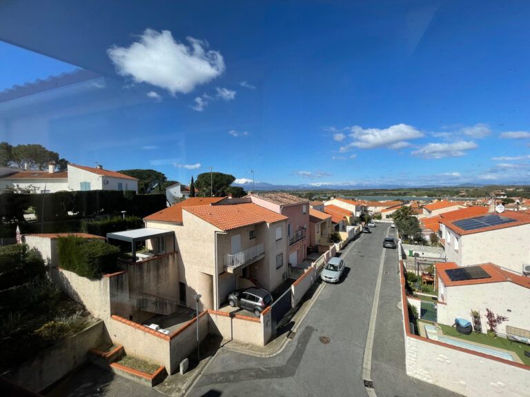 Vente appartement avec terrasse et garage vue lac