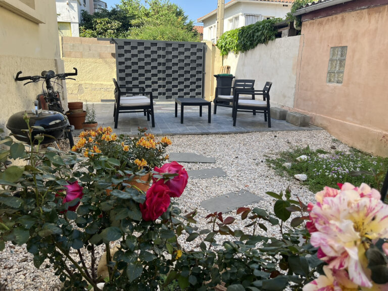 BEL APPARTEMENT F3 AVEC JARDIN