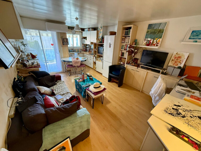 Vente en viager : Appartement 2 pièces avec cave