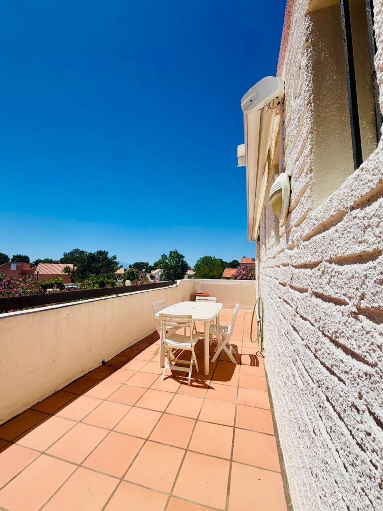 LE BARCARÈS APPARTEMENT T3 AVEC VUE DÉGAGÉE