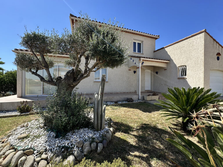 Belle villa 4 faces à vendre à SAINT CYPRIEN (66750)